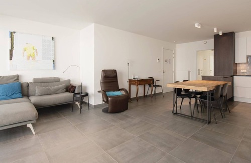 Mariakerke Apartment | Apartment in Belgium with Private Terrace
