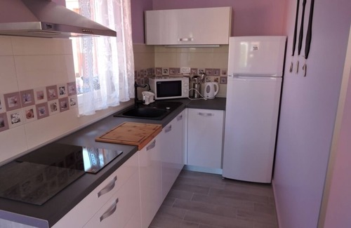 Biograd na Moru Apartment | Apartment in Biograd na Moru with Balcony, Air condition, WIFI (4269-3)