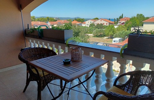 Biograd na Moru Apartment | Apartment in Biograd na Moru with Seaview, Balcony, Air condition, WIFI (4818-4)