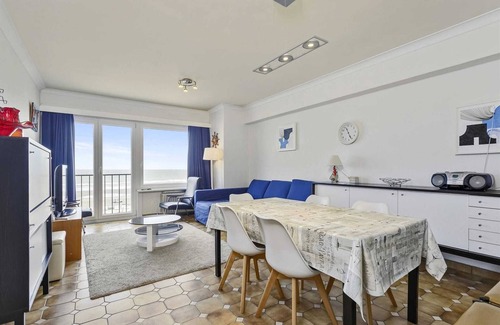 Blankenberge Apartment | Apartment in Blankenberge with Sea Views