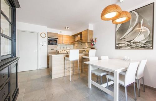 Blankenberge Apartment | Apartment in Blankenberge with Sea View