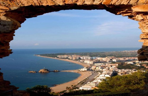 Blanes Villa | Apartment in Blanes with Sea View Terrace