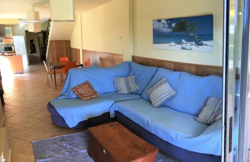 Donon Villa | Apartment in Cangas near Playa de Barra, cleaning included