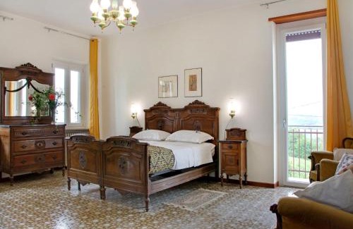 Moncucco Torinese House | Apartment in Casale with Panoramic Vineyard Views, cleaning included