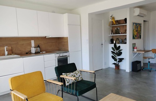 La Croix des Gardes Apartment | Apartment in Cannes with 1 bedrooms sleeps 4