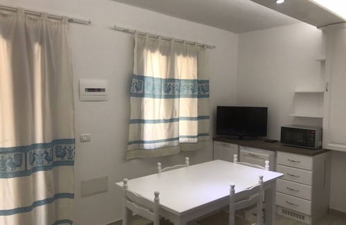 Torre di Bari Apartment | Apartment in Casa Janas by the sea