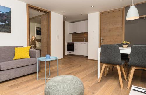 Zermatt Ski Chalet | Apartment in Chalet Pizzo Fiamma