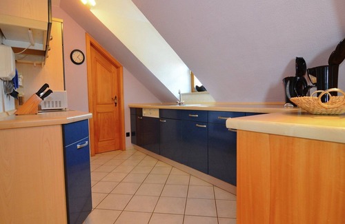 Prunn Apartment | Apartment in Prunn Bavaria with garden