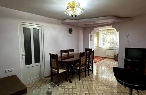 Dilijan Apartment | Apartment in Dilijan (whole apartment, апартмент целиком)