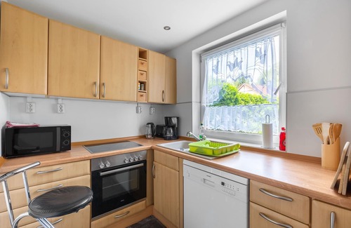 Gittersee Apartment | Apartment in Dresden with pool in the garden