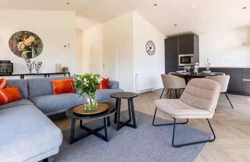 Municipality of Veldhoven Ski Chalet | Apartment in Eindhoven Near City Center