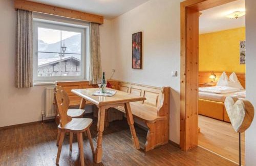 Fuegen Apartment | Apartment in Fügen near Spieljochbahn