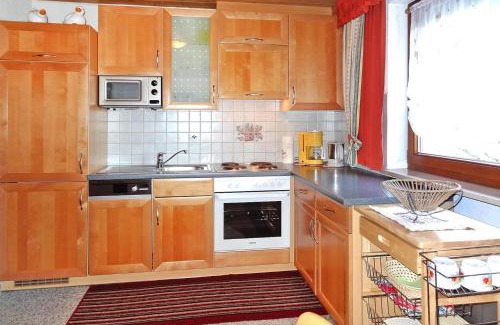 Fuegen Apartment | Apartment in Fügen with parking space