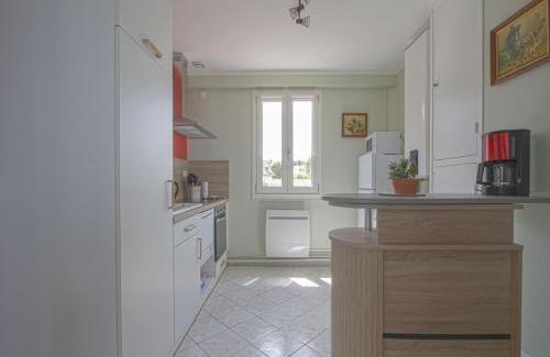 Arromanches-les-Bains Apartment | Apartment in Arromanches near Gold Beach
