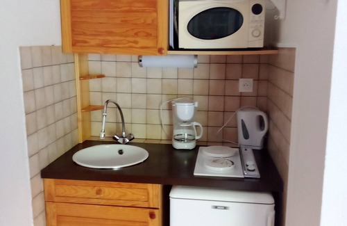 Saint-Mamet Apartment | Apartment in the mountains vacations, spa treatments, balneotherapy