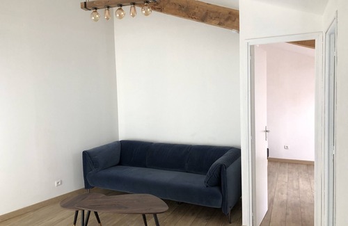 Rochefort-du-Gard Apartment | Apartment in the center of Rochefort du Gard