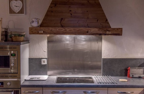 Saint-Jean-de-Sixt Apartment | Apartment in chalet less than 5 minutes from La Clusaz