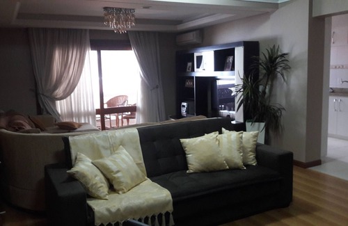 Gramado City Centre Apartment | Apartment in front of VITA BOULEVARD and 600m from the film festival!
