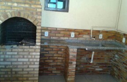 Rio das Ostras House | Apartment in gated community on the beach