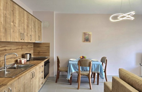 Golem Apartment | Apartment in Golem near Adriatic Beach