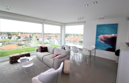 Het Zoute Apartment | Apartment in Het Zoute near Mini-Golf
