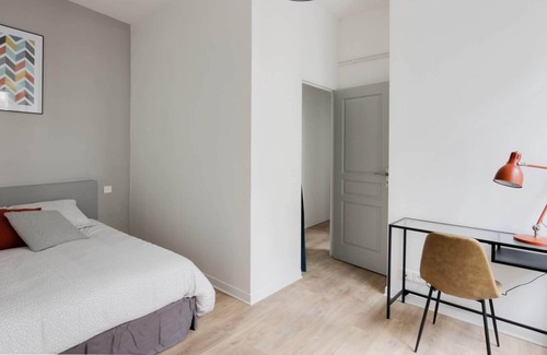 Hincmar Apartment | Apartment in Hypercentre ⭐⭐⭐ Near Cathedral ⚜