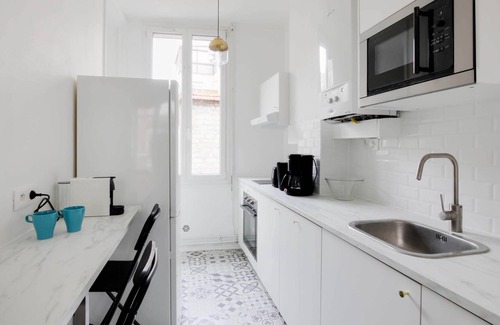 Hincmar Apartment | Apartment in Hypercentre ⭐⭐⭐ Near Cathedral ⚜
