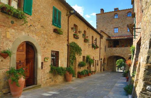 San Donato in Poggio Apartment | Apartment in B&B Del Giglio