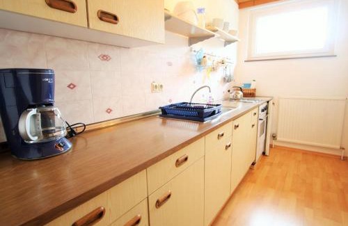Krispl Apartment | Apartment in Krispl near Hiking Trails