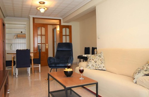 Leon XIII-Los Naranjos Apartment | Apartment in La Macarena, perfect for 5 people