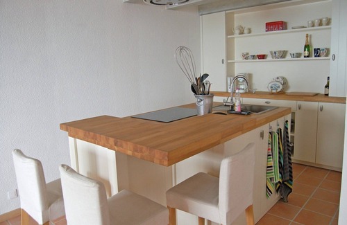 La Turbie Apartment | Apartment in La Turbie with Fenced Garden