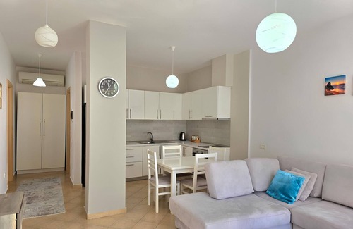 Ishem Apartment | Apartment in Lalzit Bay near Sandy Beach