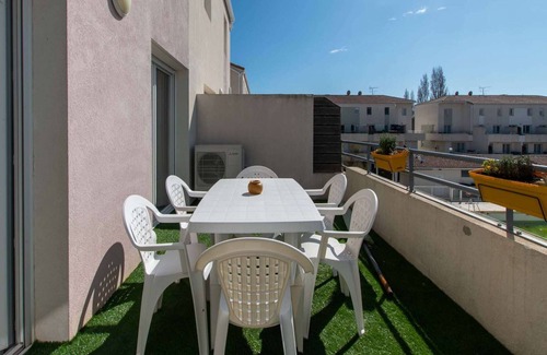 Le Grau-Du-Roi Apartment | Apartment in Le Grau-du-Roi near Sandy Beach