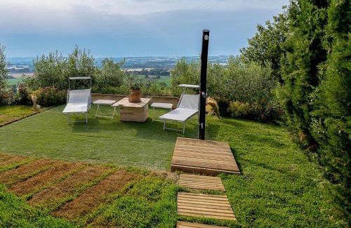Montelupone Villa | Apartment in Marche near Adriatic Coast