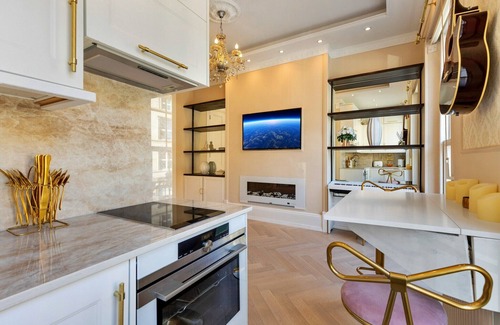 Bryanston and Dorset Square Apartment | Apartment in Marylebone with Jacuzzi Bath