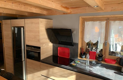 Morzine Apartment | Apartment in Morzine - Ski In - Sleeps 6