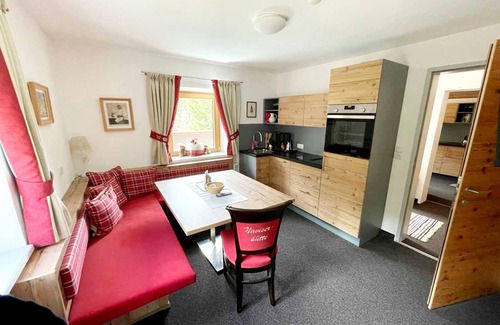 Navis Apartment | Apartment in Navis near Berger Alm Ski Resort