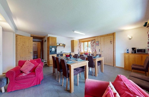 Saint-Pierre-de-Clages House | Apartment in Nendaz on ski slopes