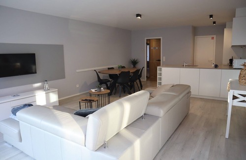 Nieuwpoort-aan-Zee Apartment | Apartment in Nieuwpoort near the Beach