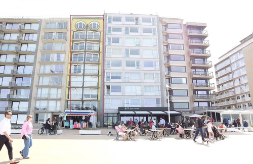 Nieuwpoort-Bad Apartment | Apartment in Nieuwpoort with Ocean Views