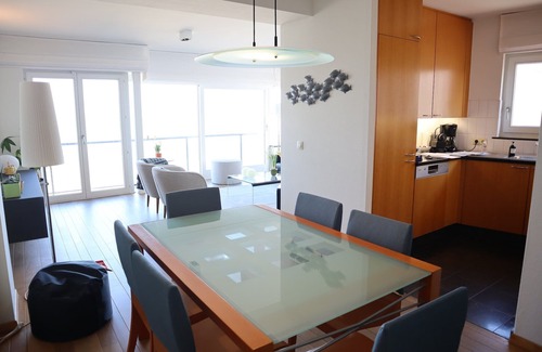 Nieuwpoort-aan-Zee Apartment | Apartment in Nieuwpoort with Stunning Views