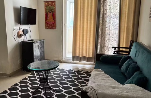 Noida Apartment | Apartment in Noida Best Location 2BHK
