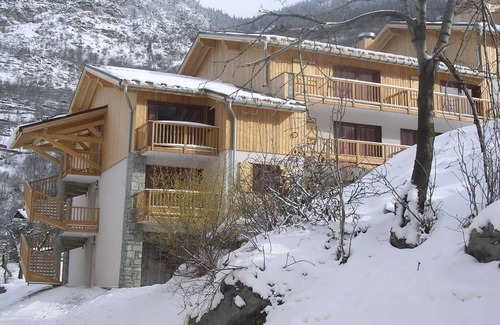 Orelle Apartment | Apartment in Orelle near Ski Lift & Sauna