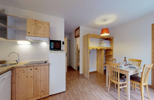 Orelle Apartment | Apartment in Orelle near Ski Lift & Pool