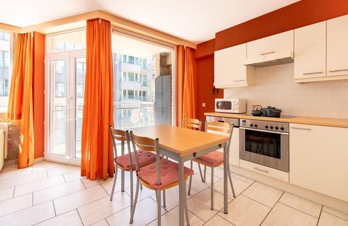 Ostend City Centre Apartment | Apartment in Ostend near Beach & Fort Napoleon