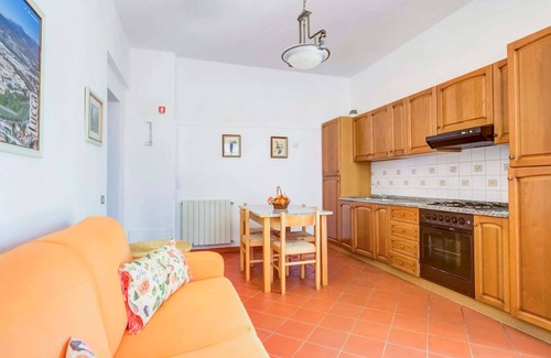 Peccioli Apartment | Apartment in Peccioli with pool
