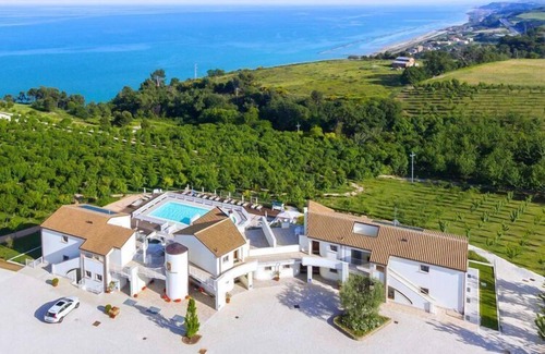Pedaso Apartment | Apartment in Pedaso with Adriatic Sea Views