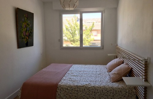 Perros-Guirec Condo | Apartment in Perros-guirec town center, Trestraou beach 800 meters away