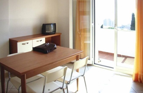 Pietra Ligure Apartment | Apartment in Pietra Ligure with garage