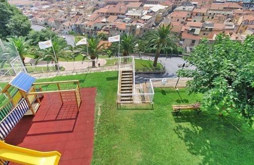 Pietra Ligure Apartment | Apartment in Pietra Ligure with garage